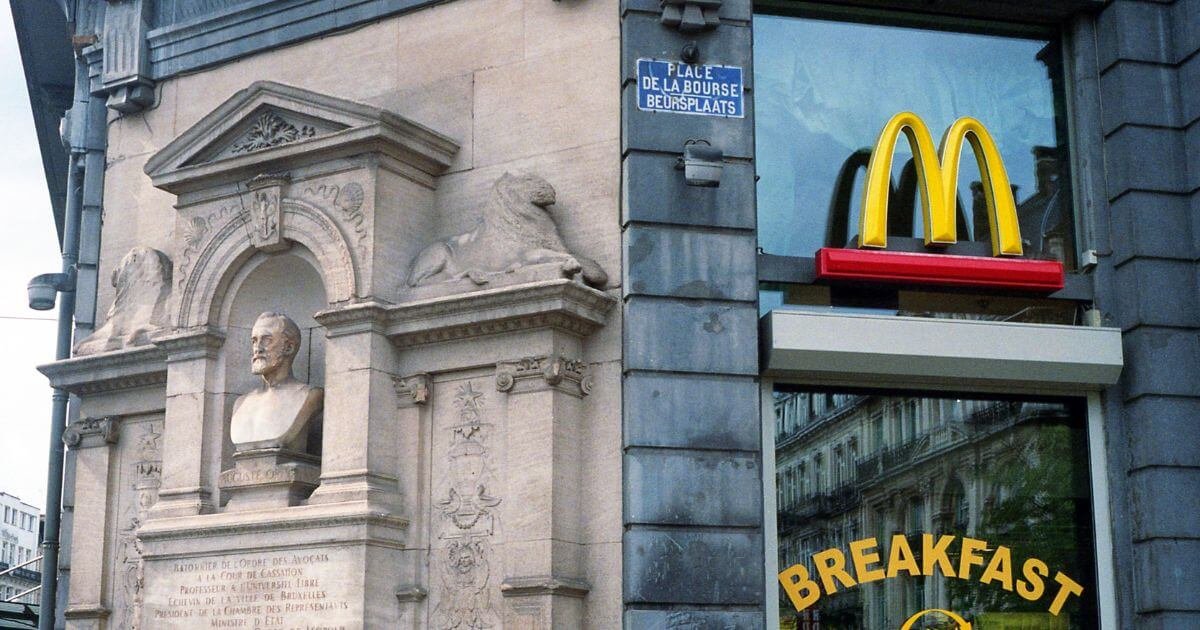 How McDonald’s Uses AI to Improve Customer Personalization